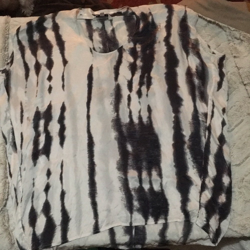 Silk CABI almost  sleeve less shirt